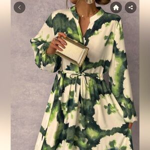 Elegant Green Tie-Dye Maxi Dress